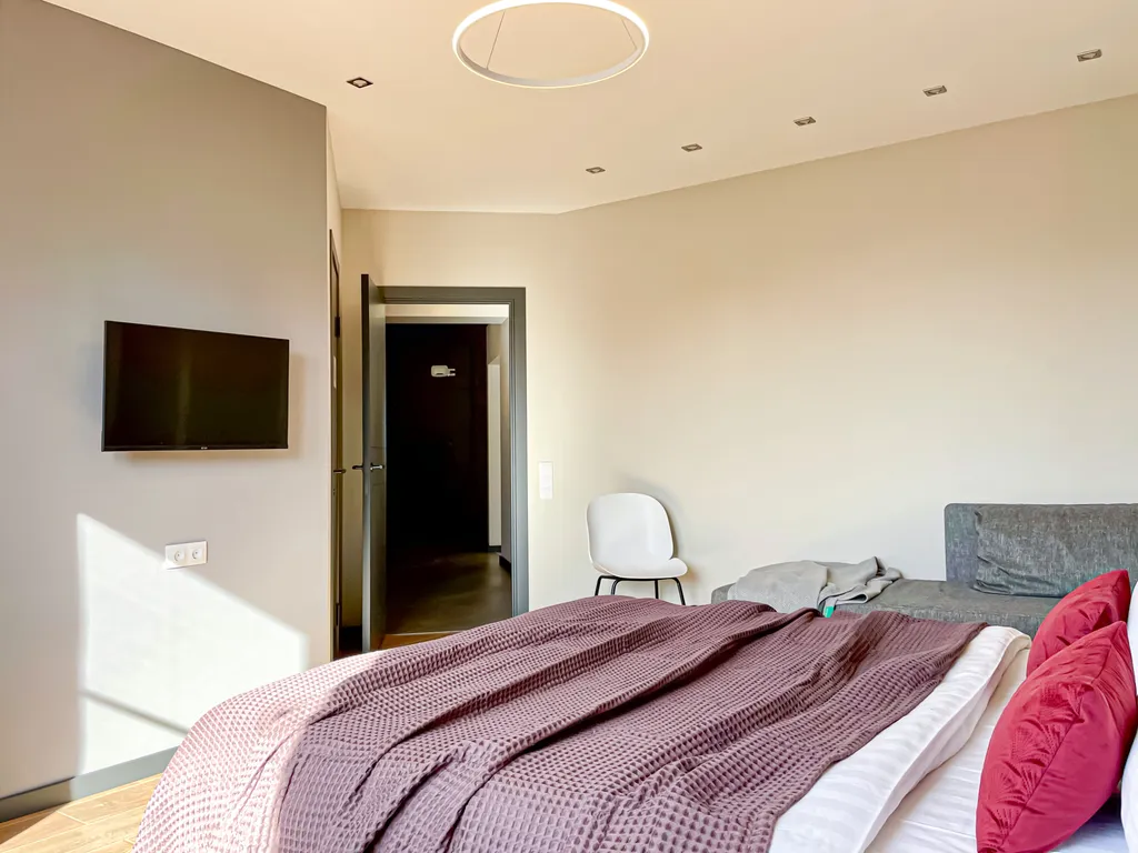 100-метровая видовая квартира в самом современном районе Великого Новгорода