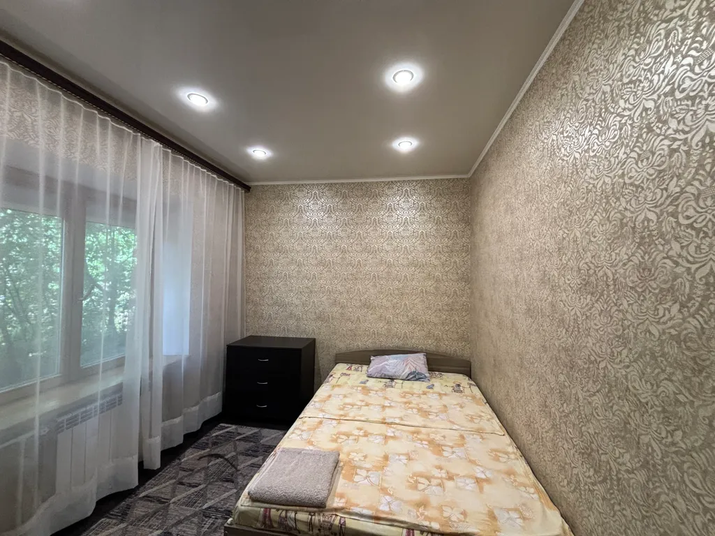 Просторная квартира с 3 изолированными спальнями и отдельным входом