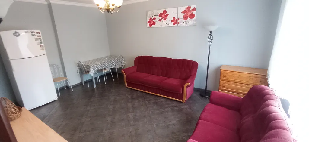 Двухуровневая квартира в тихом районе — аренда посуточно в Калининград