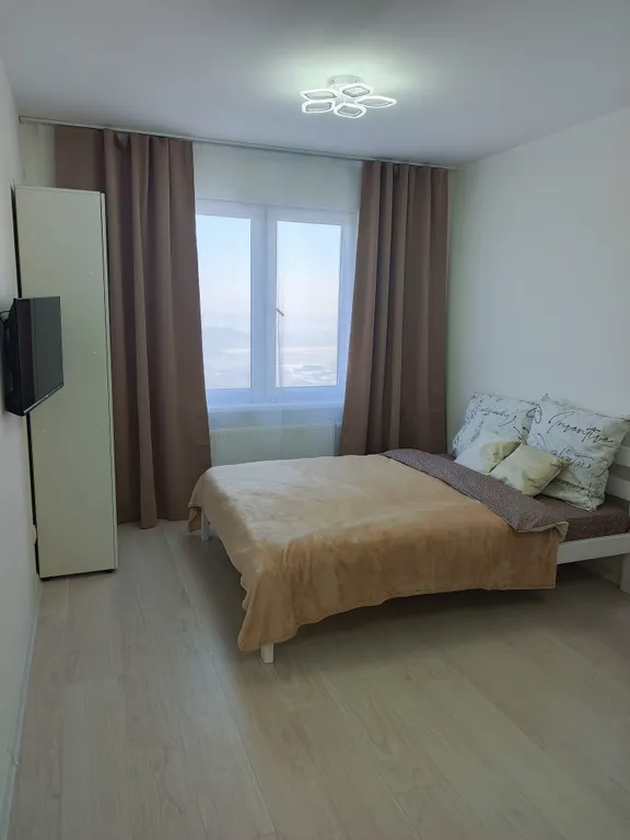 Квартира Новая студия в новостройке в ЖК Хрустальные ключи — аренда посуточно в Екатеринбург