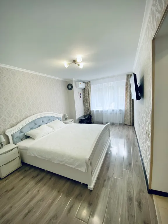 Квартира Стильные апартаменты Сердце Владикавказа — аренда посуточно в Владикавказ