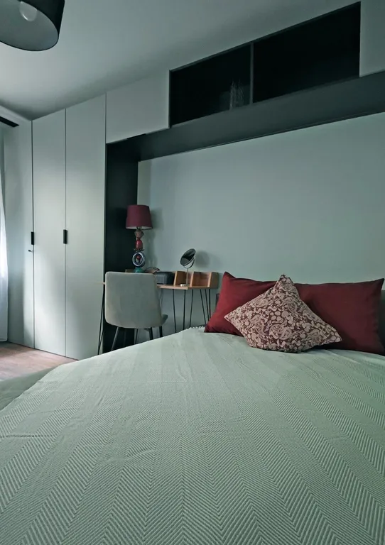 Квартира Птичка певчая