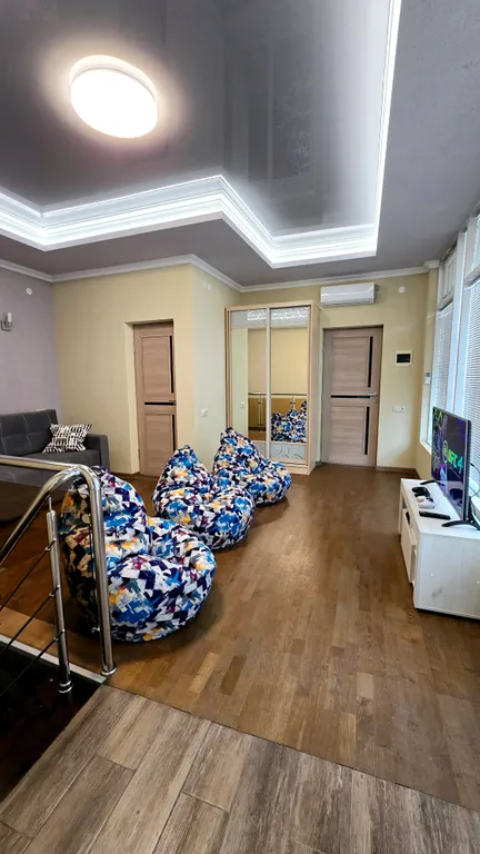 Таунхаус с панорамной эксплуатируемой крышей