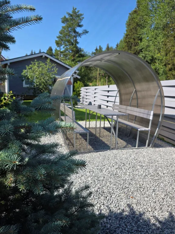 Гостевой двухкомнатный дом South lane.