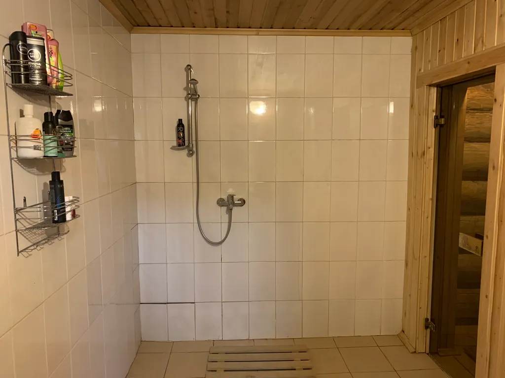 Дом с баней у Голубого озера