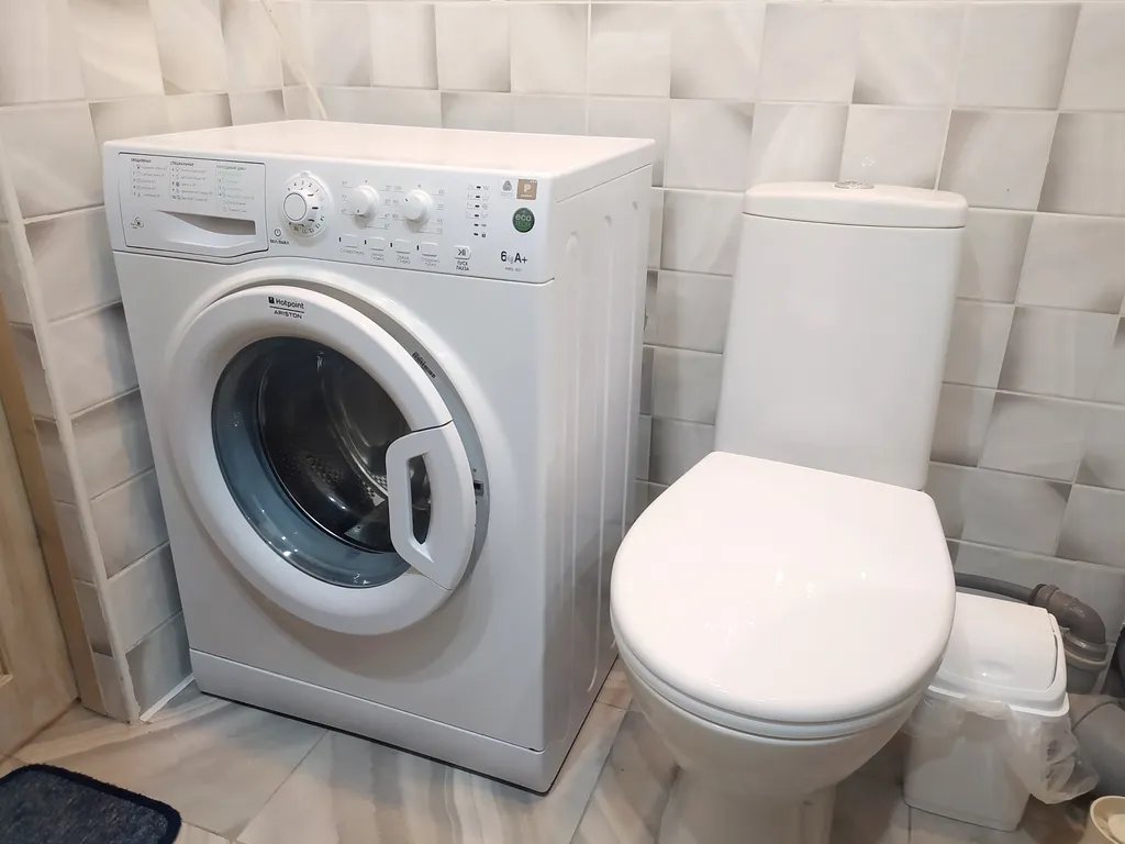 Белый Лофт в районе Крымского рынка