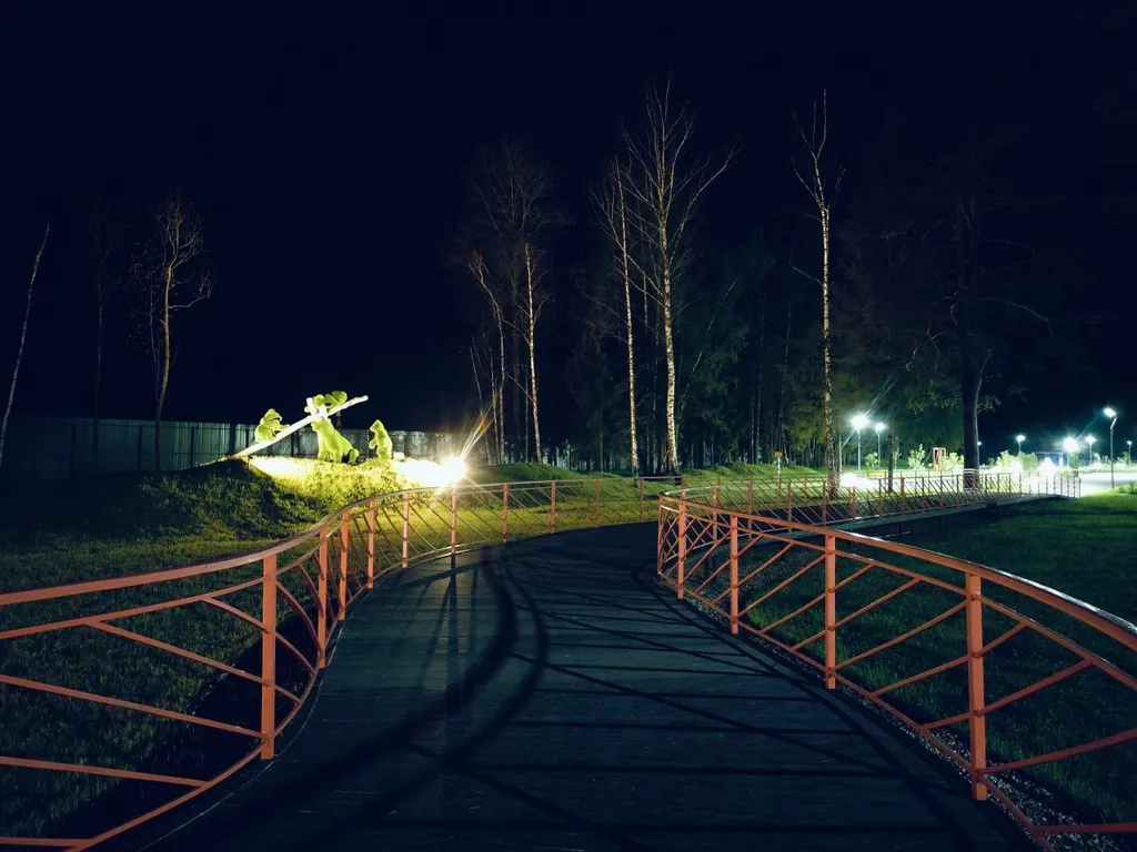 Добрый Дом с 3 спальнями и чаном с видом на лес