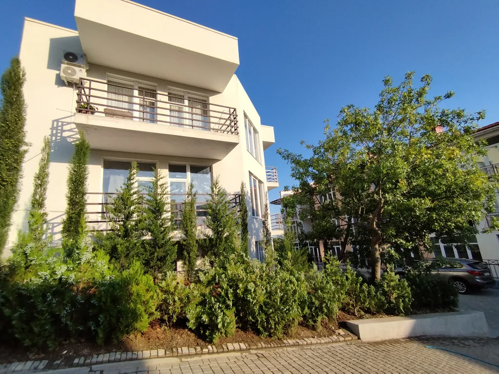 Квартира в бухте Ласпи у моря