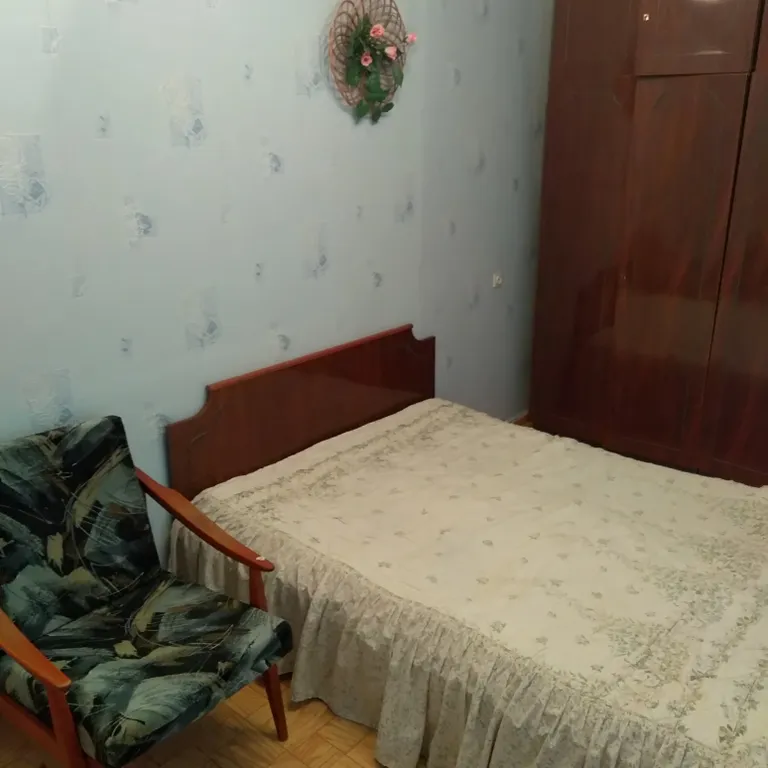 Квартира 2-комнатная Квартира — Евпатория