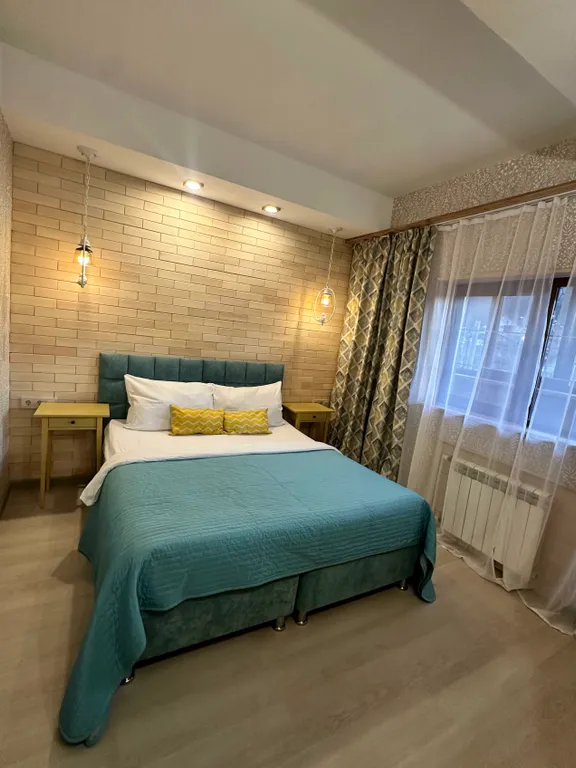 Апартаменты с видом на горы напротив курорта Красная Поляна