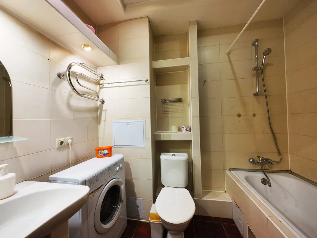 Квартира с хорошим ремонтом и мебелью