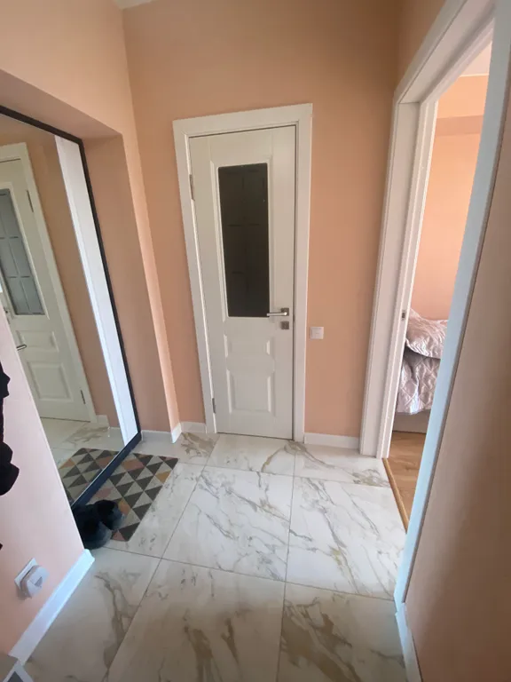 Элитная, новая однушка с авторским дизайном у песочного пляжа