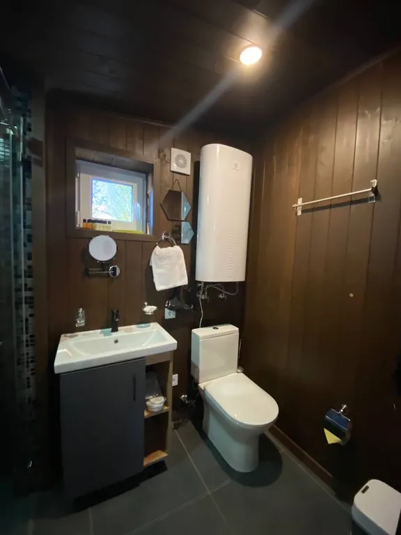 Дом с видом на горы Цветной