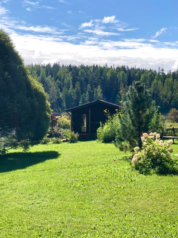 Коттедж Коттедж Шале у озера — Приозерск