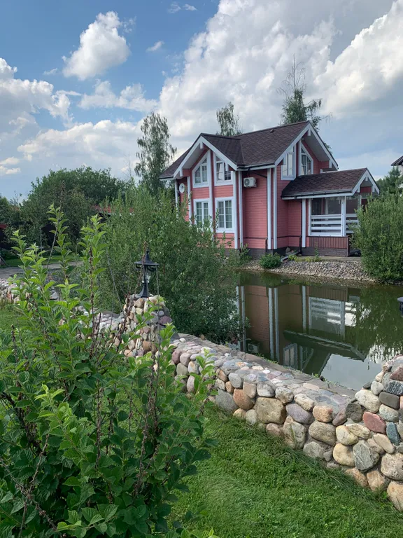 Коттедж Уютный дом на пруду в черте города — аренда посуточно в Ярославль