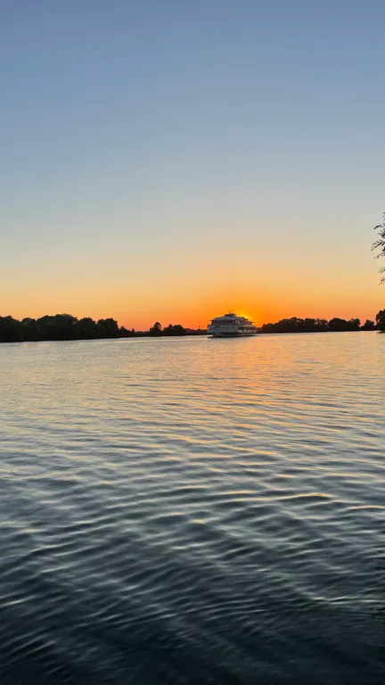 Коттедж Уютный дом у реки — Белоозёрский