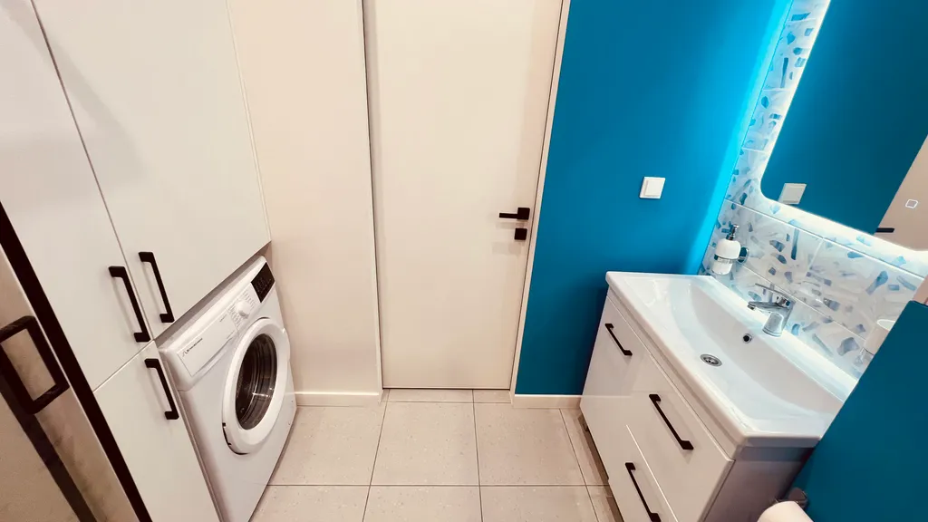 Квартира у моря с новым ремонтом, на первой линии