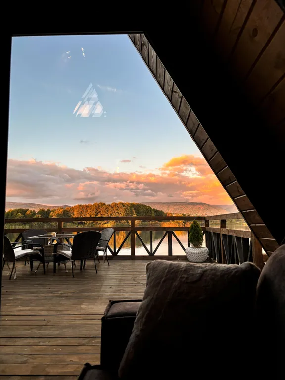 Домик на озере А-Фрейм 2