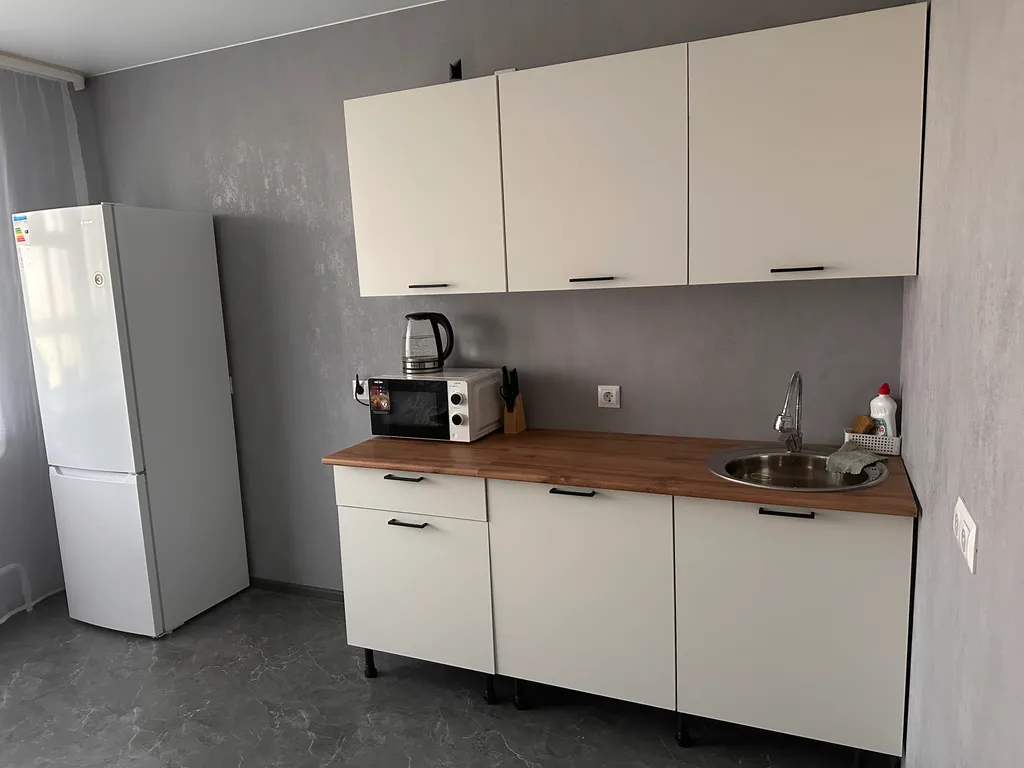 Уютная квартира рядом с областной больницей