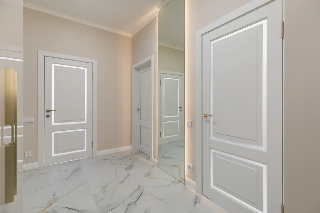 Уютная двухкомнатная квартира с дизайнерским ремонтом возле моря