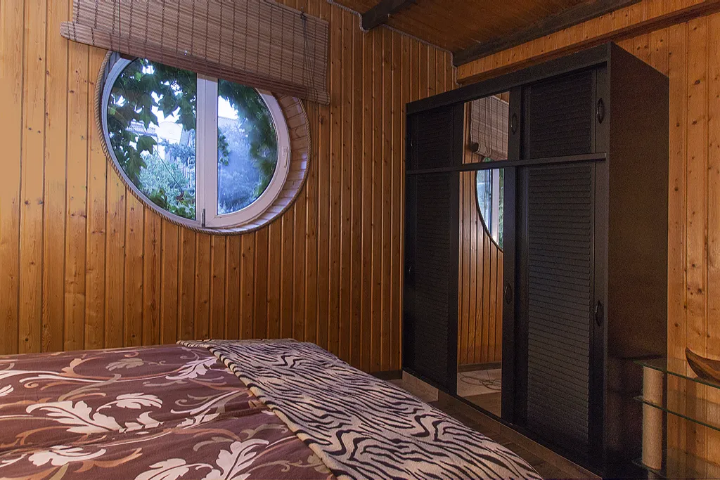 Коттедж Коттедж Апартаменты у грота Дианы — Севастополь