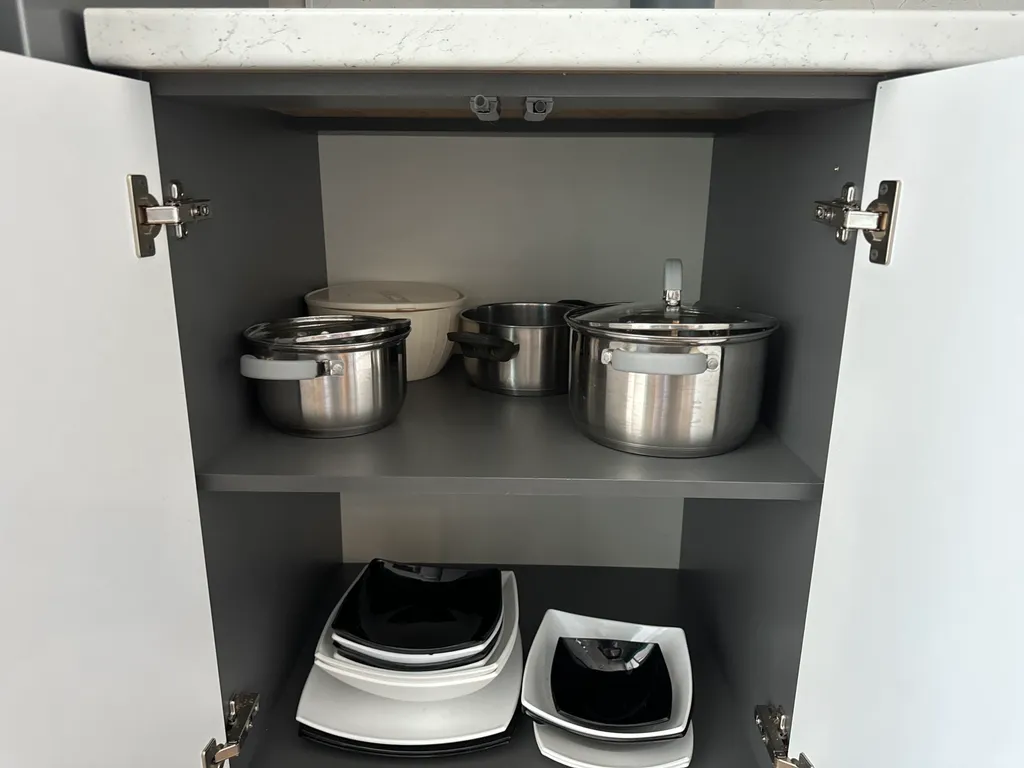 Уютная, благоустроенная квартира, в новом доме с видом на море и горы