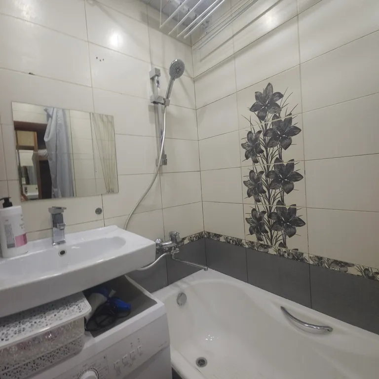 Квартира Квартира Уютная студия с ванной, 5 мин от метро Люблино, парковка бесплатно — Москва