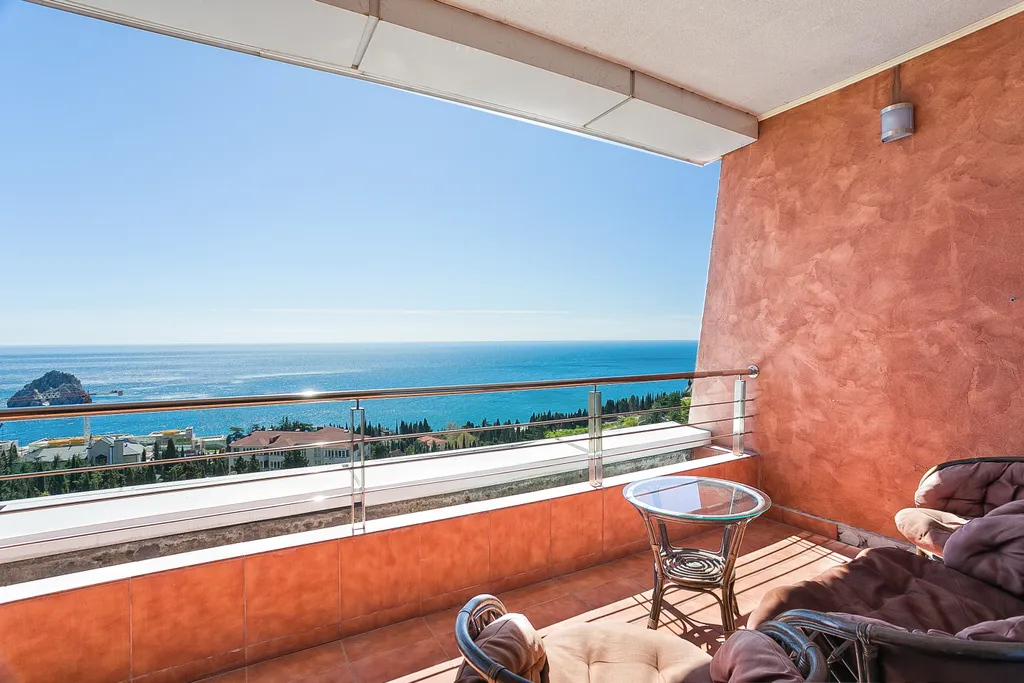 Апартамент 150