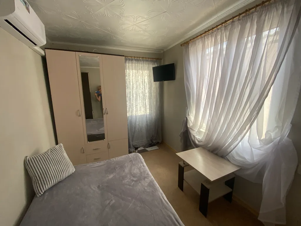 Коттедж Уютный домик недалеко от пляжей в историческом центре — Евпатория