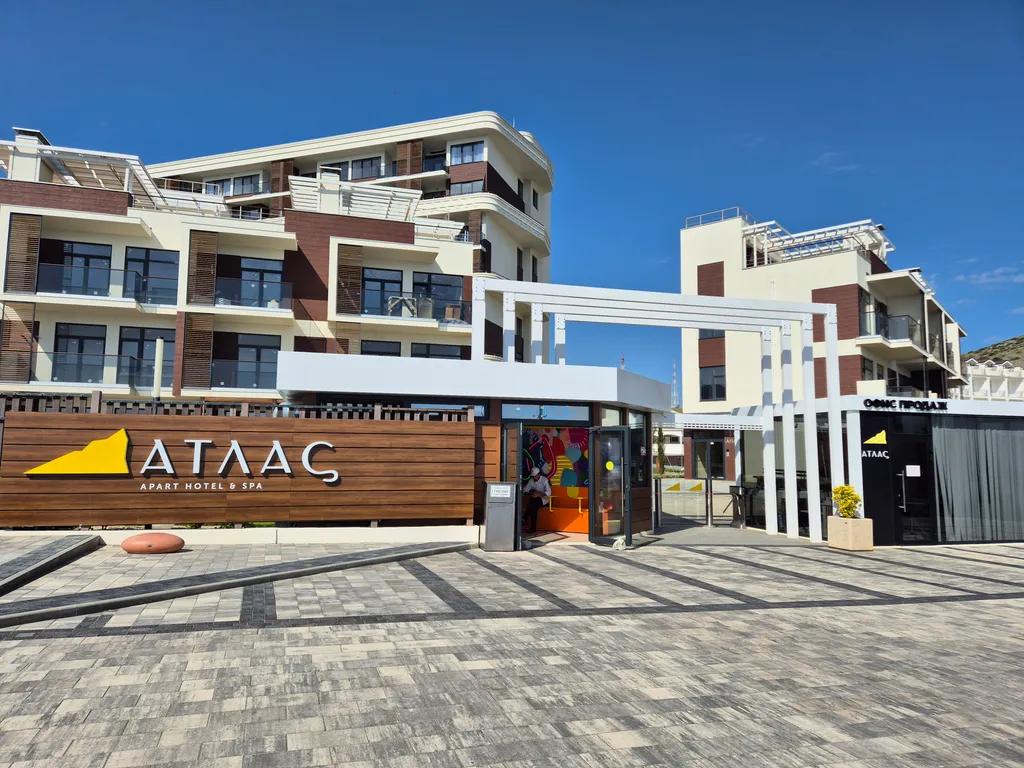Апартамент бизнес-класса Атлас Apart-Hotel & SPA первая линия