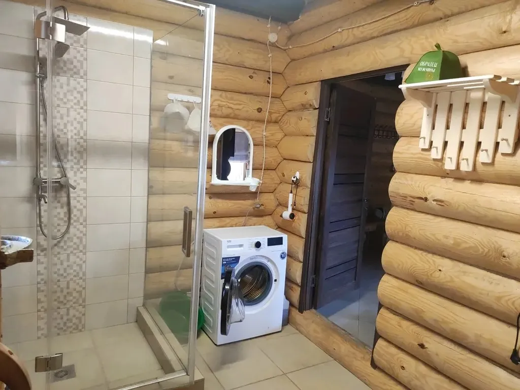 Дом из бревна с банькой