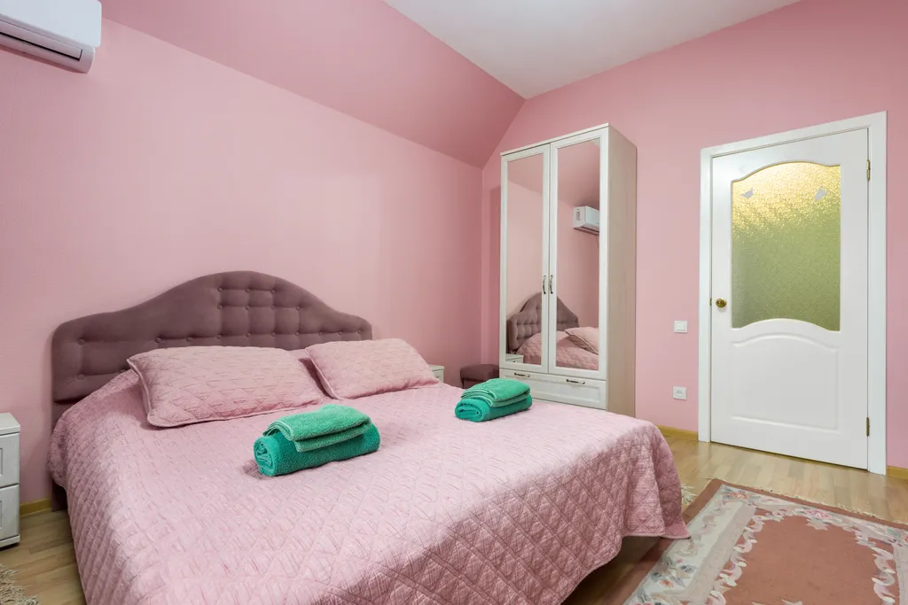 Уютный дом с бассейном и хаммамом в Пятигорске