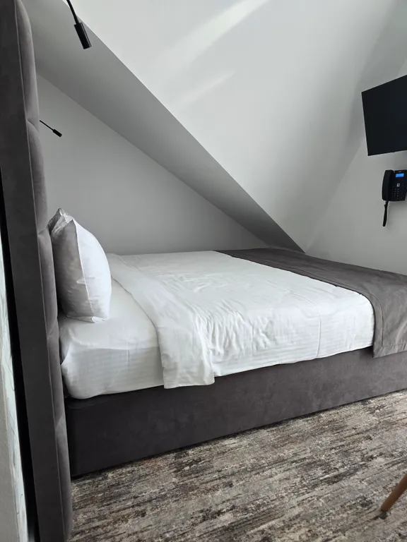 Апартаменты на берегу озера Еловое