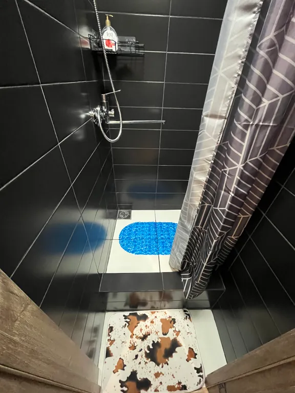 Квартира Квартира возле вокзала — Артёмовский