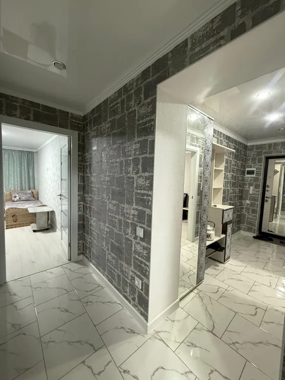 Двухкомнатная квартира с хорошим ремонтов