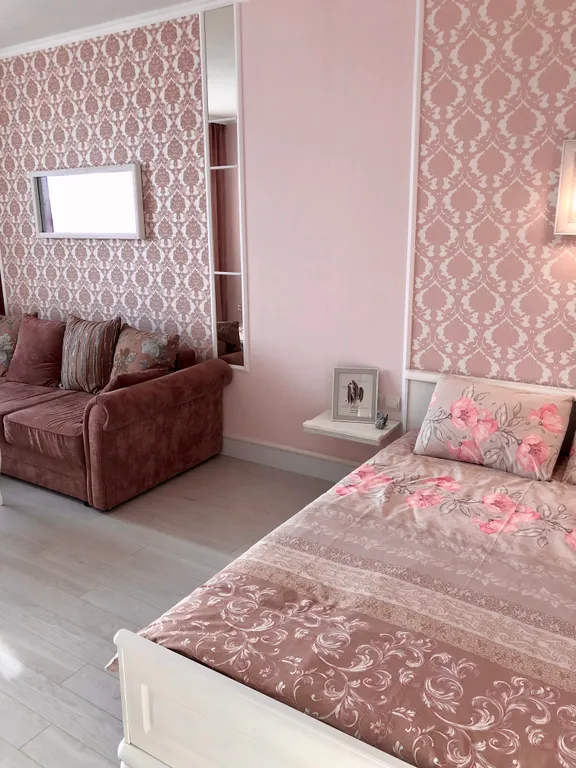 Однокомнатная квартира в центре у парка Юность