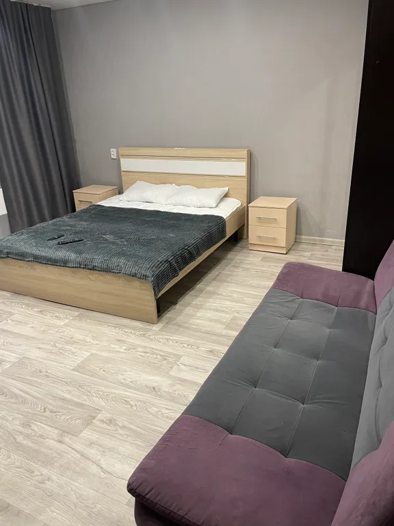 Двухкомнатная квартира рядом с аэропортом Толмачево и Экспоцентром