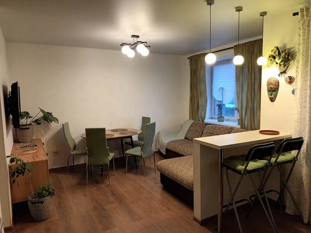 Евродвушка в 100 метрах от метро