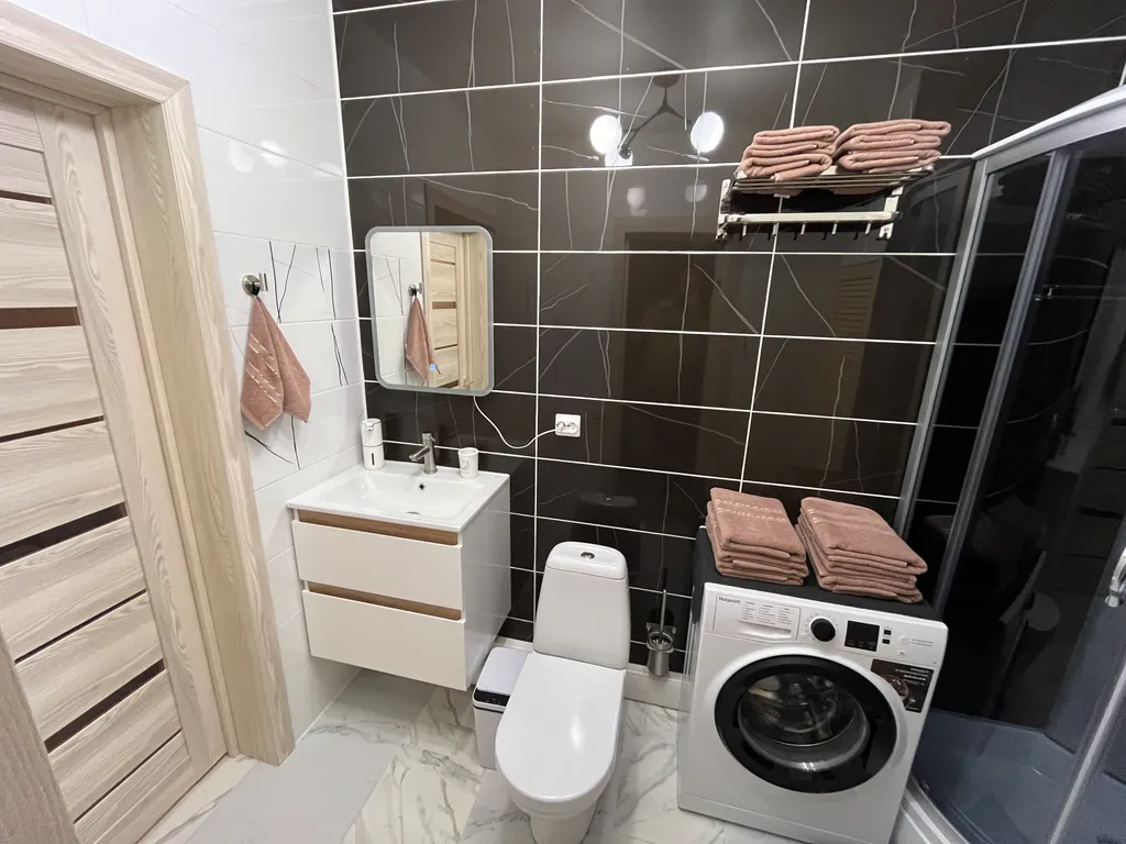 Дом с 3 спальнями и Баней у Медного озера