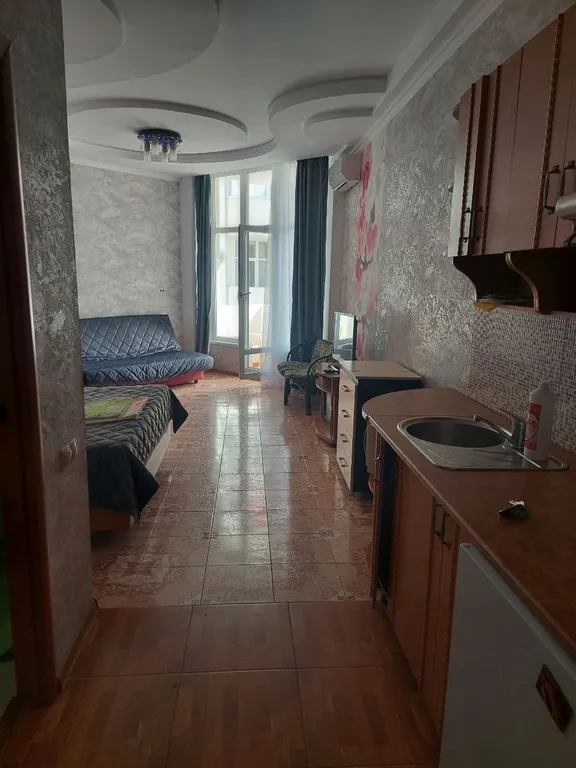 Студия с видом на море