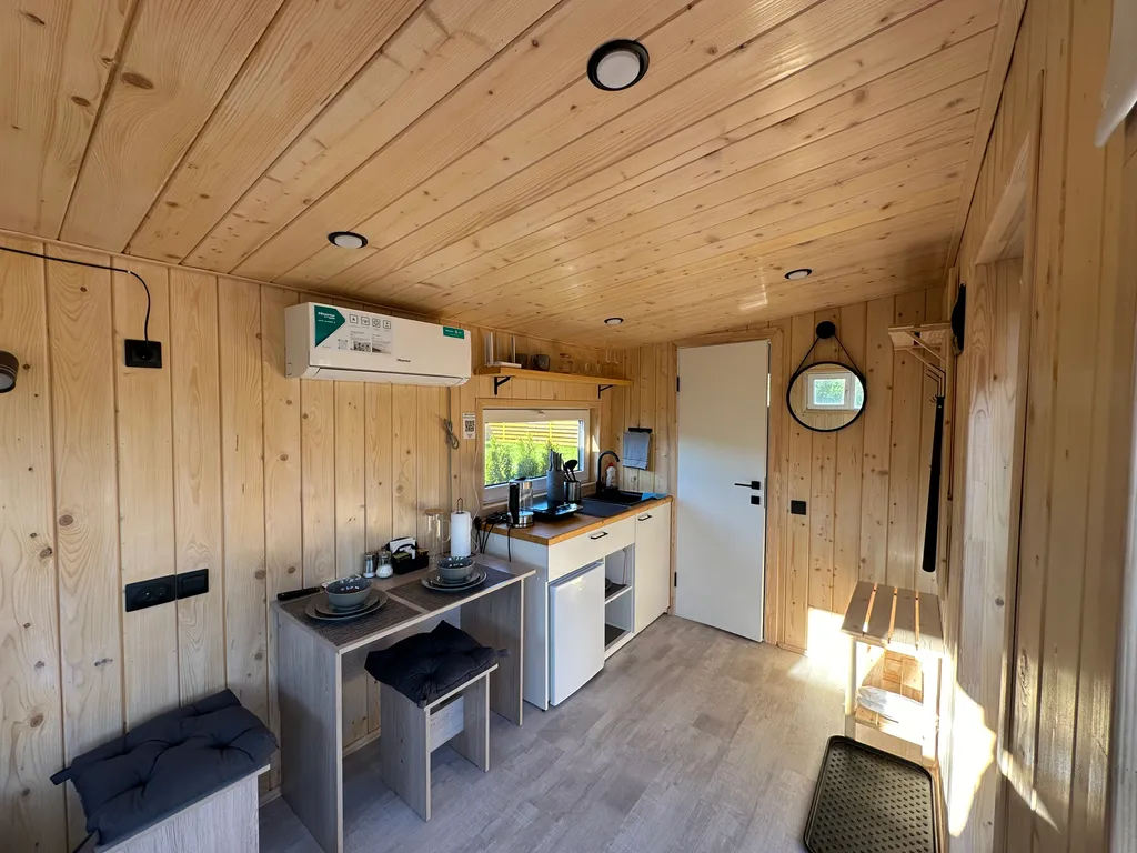 Gorkiy village дома около горьковского моря