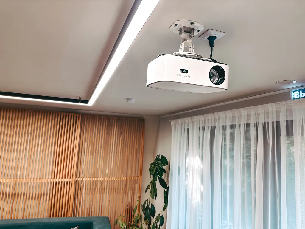 Треугольное Шале