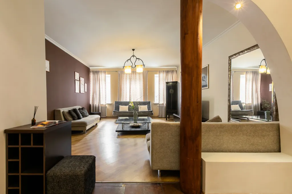 Всё рядом: мосты, музеи, парки