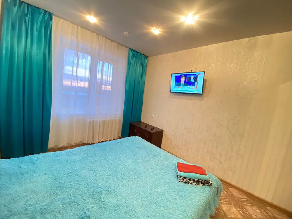 Комфортная двухкомнатная квартира с красивым видом в центре нового города