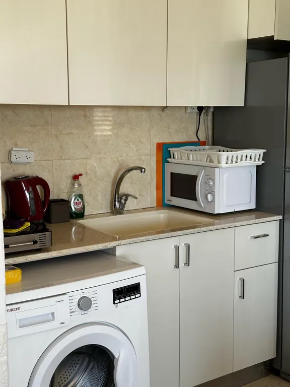 Красивая 2 комнатная квартира на первой линии моря с панорамным видом