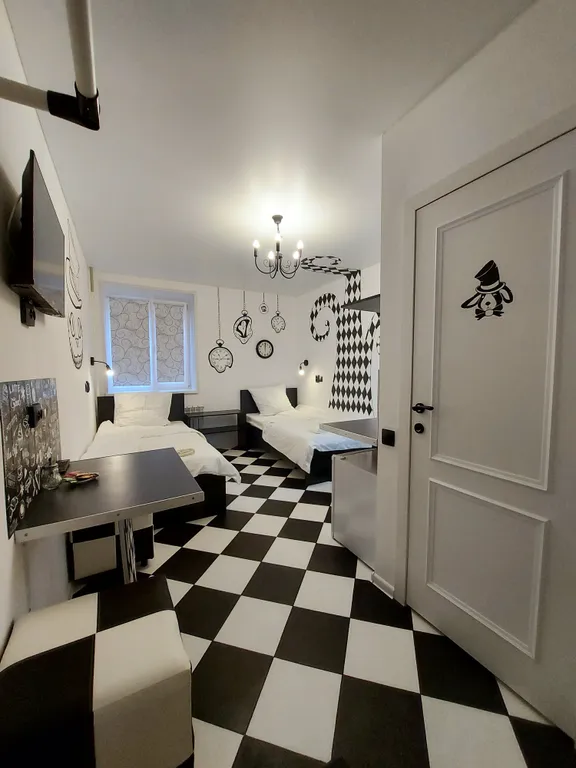 Студия Чеширский Кот в тихом районе с бесконтактным заселением