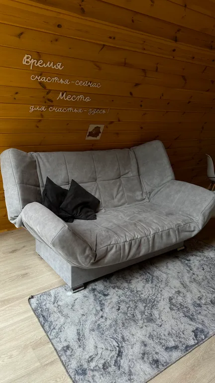 Треугольный дом с баней и купелью вблизи Несвижа