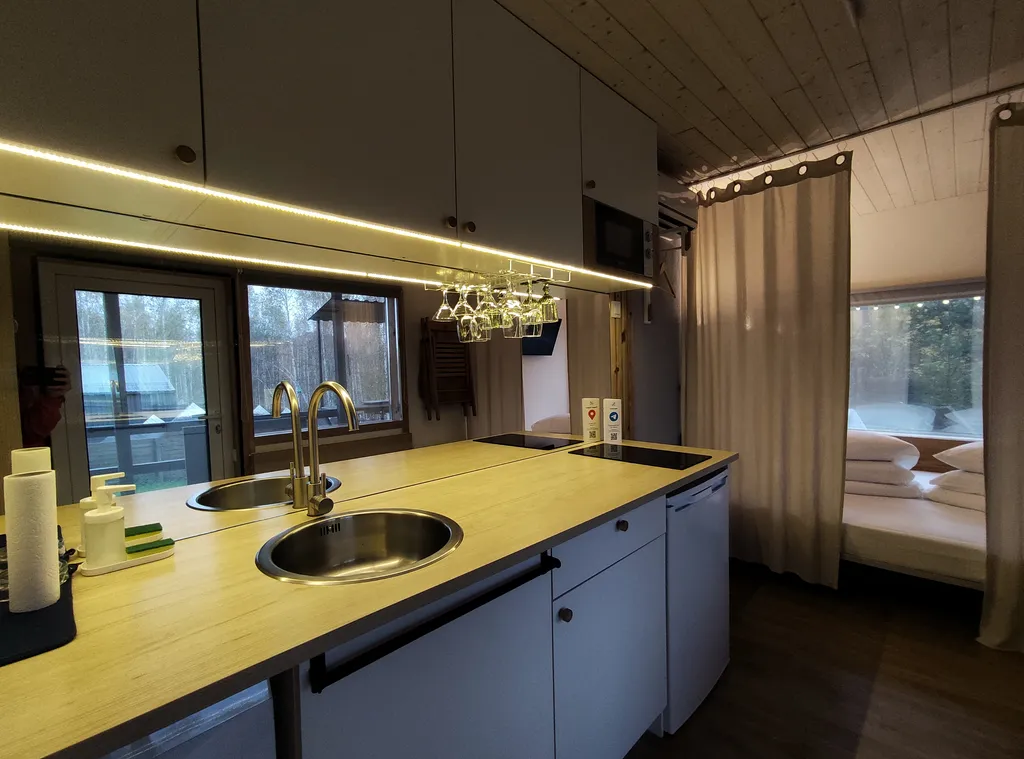 Коттедж Уютный домик с баней в лесу — Нижний Новгород