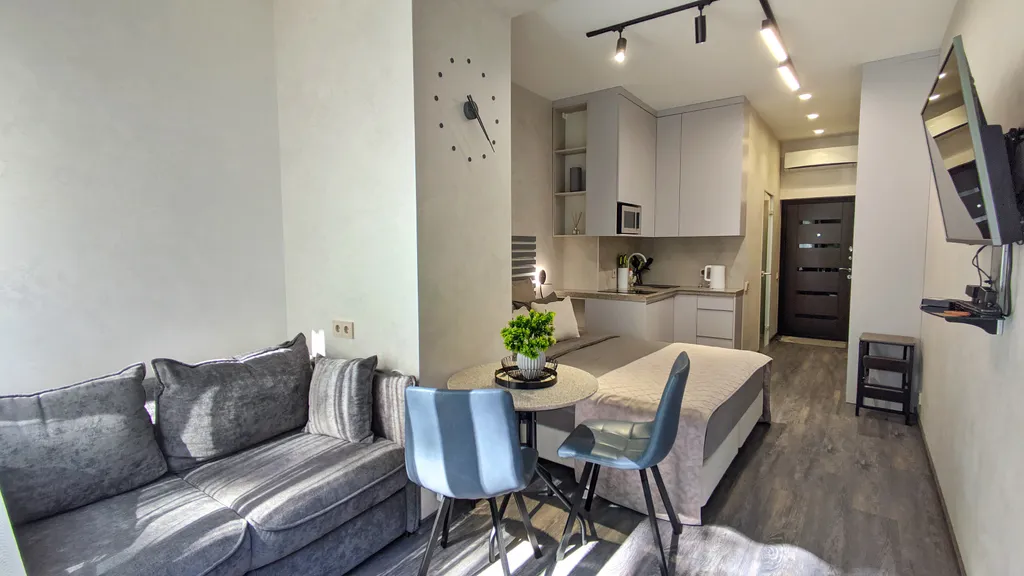 Уютная студия со своей террасой