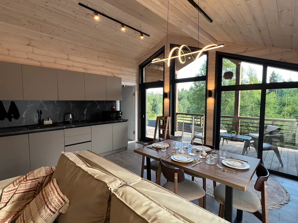 Дом с кедровой баней и чаном